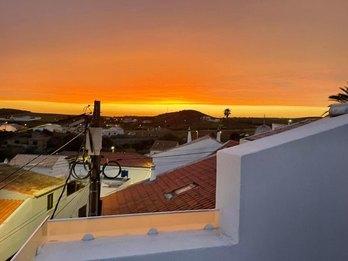 Апартаменти Algarve Surf House Raposeira  Екстер'єр фото